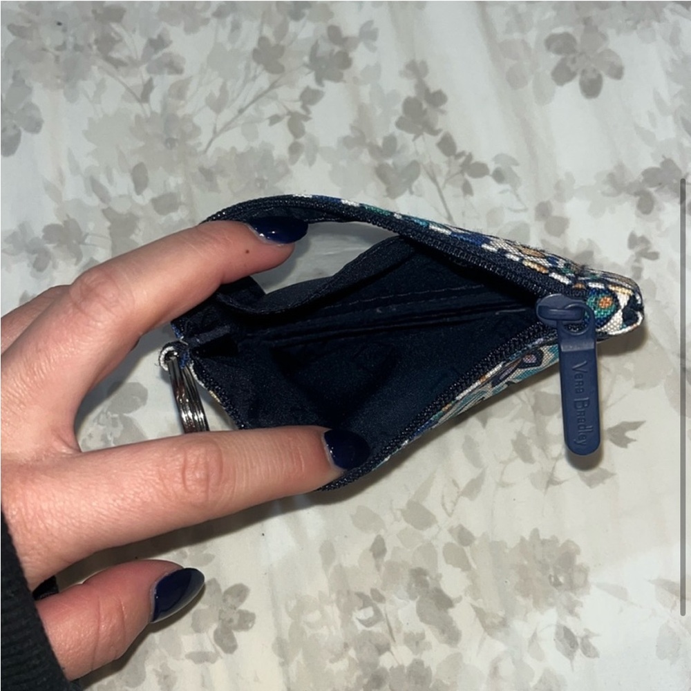 Floral Patterned Wallet Pouch with Keyring - Picture 3 of 3